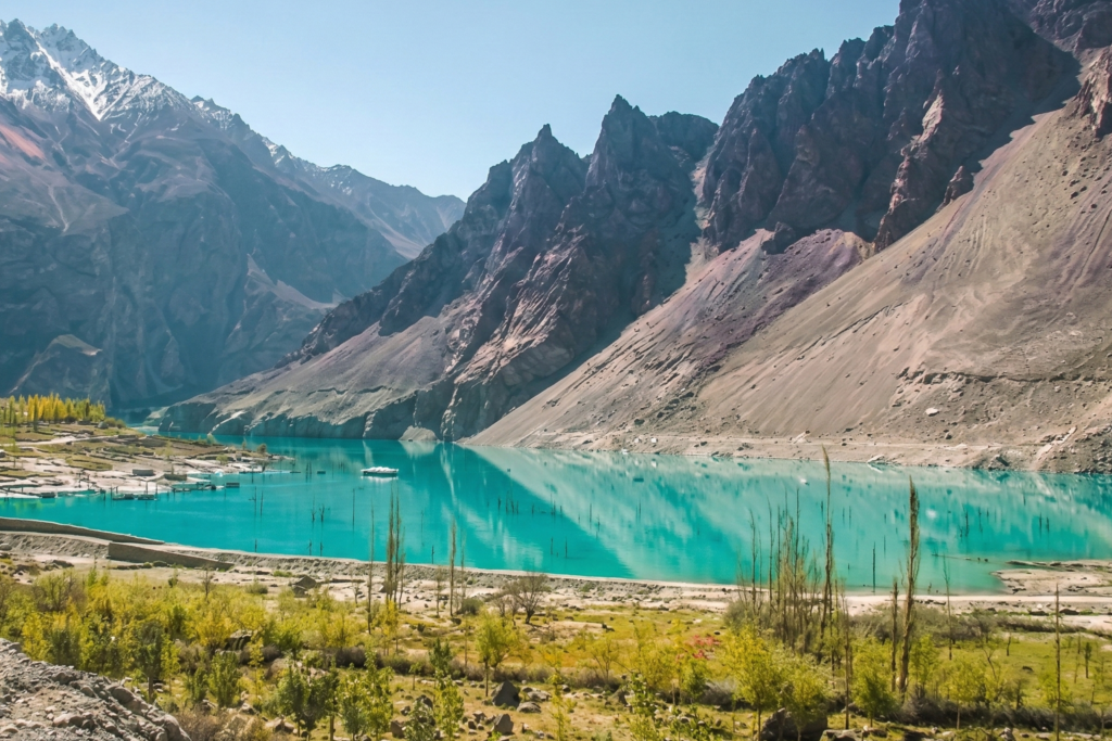 cheap tour packages in Pakistan with transport and hotel